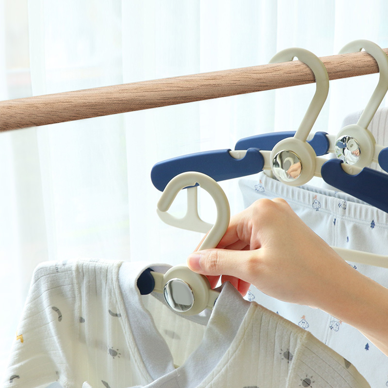 Space Saving Nonslip Shirt Hanger